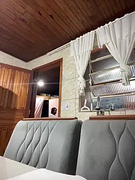 Mineirinho043 online show from February 26, 1:27 am