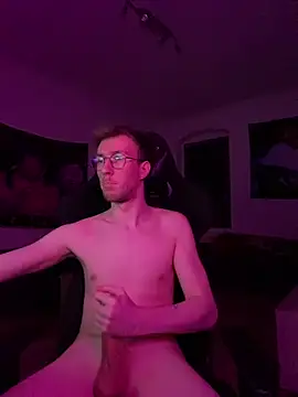 ItsMeLumisch online show from February 18, 1:03 am