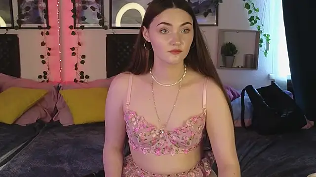 Kira Jin online show from March 21, 9:45 am