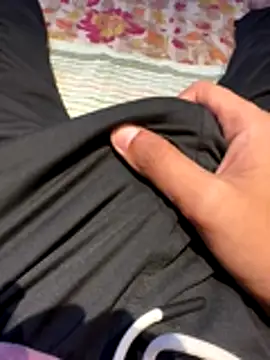 man16101 online show from January 8, 8:15 pm