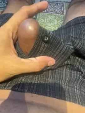 Snapshot of man16101 chatting on November 2, 8:14 pm man16101 online show from November 2, 8:14 pm