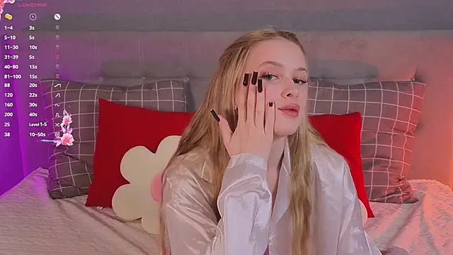 soft babe online show from February 9, 9:24 pm