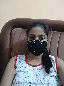 fuungirl38 online show from May 27, 7:21 pm