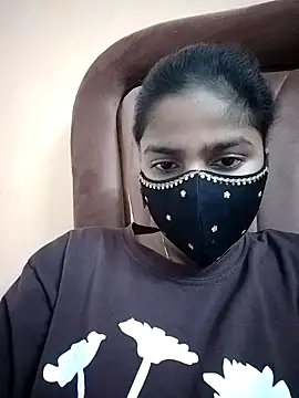 fuungirl38 online show from December 5, 9:30 am