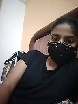 Snapshot of fuungirl38 chatting on June 8, 6:52 pm fuungirl38 online show from June 8, 6:52 pm