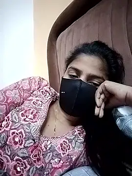 fuungirl38 online show from March 3, 10:39 pm