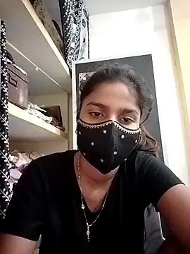 fuungirl38 online show from September 26, 11:00 pm