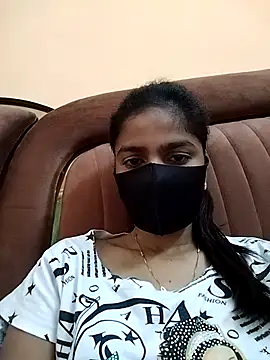 fuungirl38 online show from March 25, 8:14 am