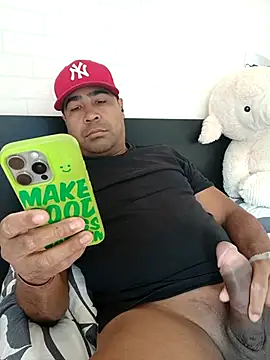 Snapshot of xhoco14 chatting on September 26, 9:27 am xhoco14 online show from September 26, 9:27 am