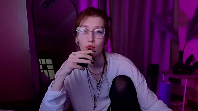 lissaros online show from September 15, 5:30 am