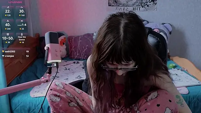 lissaros online show from April 11, 7:45 am