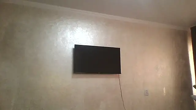 RoyalDessertt online show from November 7, 5:34 am