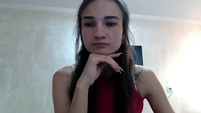 RoyalDessertt online show from December 1, 7:20 am