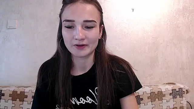 RoyalDessertt online show from November 12, 8:18 am