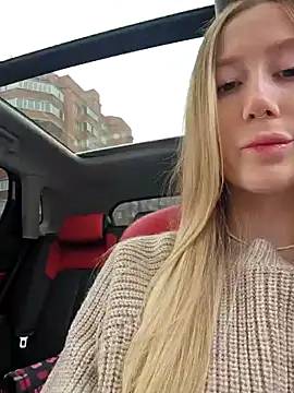 Snapshot of Pussy_Drive03 chatting on March 21, 5:00 am Pussy Drive03 online show from March 21, 5:00 am