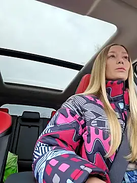 Snapshot of Pussy_Drive03 chatting on March 23, 5:00 am Pussy Drive03 online show from March 23, 5:00 am