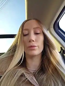 Snapshot of Pussy_Drive03 chatting on February 24, 3:55 am Pussy Drive03 online show from February 24, 3:55 am