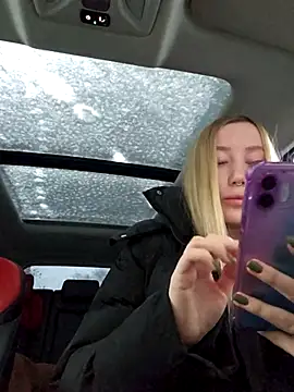 Snapshot of Pussy_Drive03 chatting on November 12, 2:26 am Pussy Drive03 online show from November 12, 2:26 am