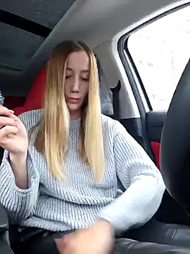 Snapshot of Pussy_Drive03 chatting on October 6, 10:27 am Pussy Drive03 online show from October 6, 10:27 am