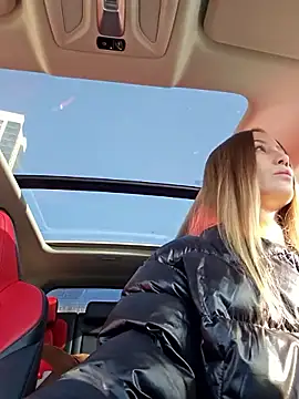 Snapshot of Pussy_Drive03 chatting on October 25, 5:39 am Pussy Drive03 online show from October 25, 5:39 am