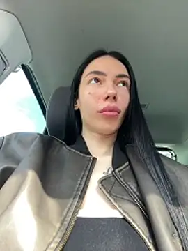 Celine Roxelle online show from March 25, 9:19 am