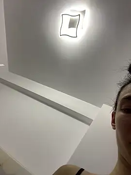 Celine Roxelle online show from January 10, 6:36 pm