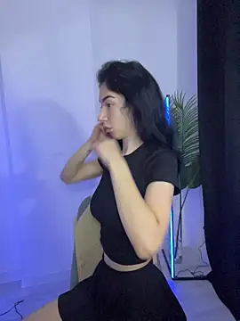 Celine Roxelle online show from October 23, 5:17 am