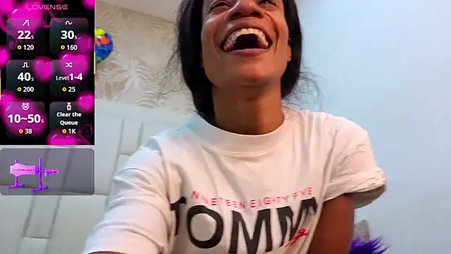 dafnnelewis online show from March 11, 11:26 am