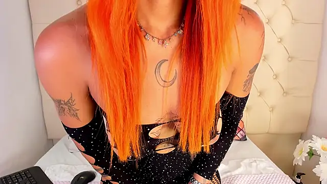 Snapshot of cattaleya_get chatting on June 7, 2:44 pm cattaleya get online show from June 7, 2:44 pm