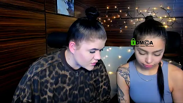 elmira rose online show from February 8, 10:50 am