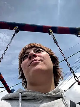 Maggie Geller online show from January 5, 5:27 pm