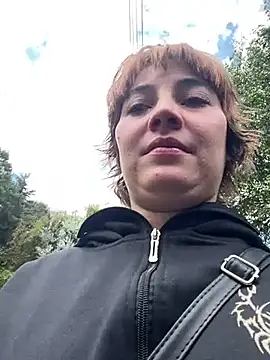 Maggie Geller online show from January 8, 4:02 pm