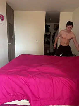 Snapshot of Maggie_Geller chatting on October 12, 7:48 pm Maggie Geller online show from October 12, 7:48 pm