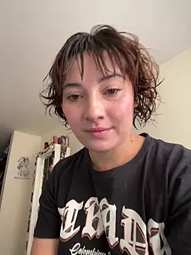 Maggie Geller online show from May 18, 6:45 pm