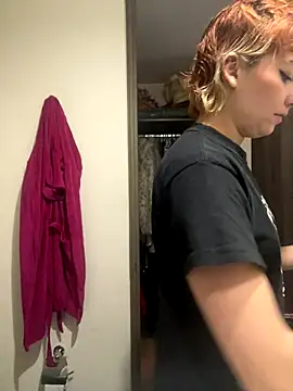 Snapshot of Maggie_Geller chatting on September 18, 3:26 pm Maggie Geller online show from September 18, 3:26 pm