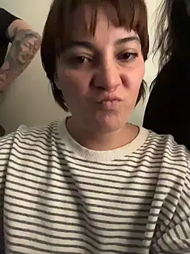 Maggie Geller online show from July 19, 9:11 pm