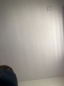 Maggie Geller online show from February 13, 5:24 pm