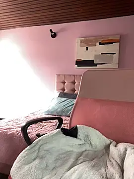 Snapshot of Isabella_Rizzo chatting on February 10, 6:56 pm Isabella Rizzo online show from February 10, 6:56 pm