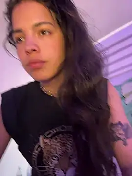 Snapshot of Isabella_Rizzo chatting on February 25, 5:19 pm Isabella Rizzo online show from February 25, 5:19 pm