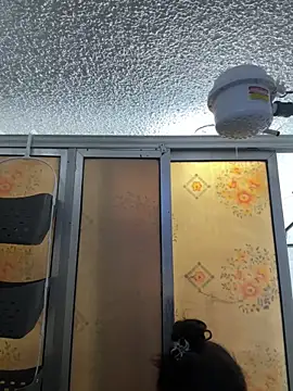 Snapshot of Isabella_Rizzo chatting on February 27, 11:06 am Isabella Rizzo online show from February 27, 11:06 am