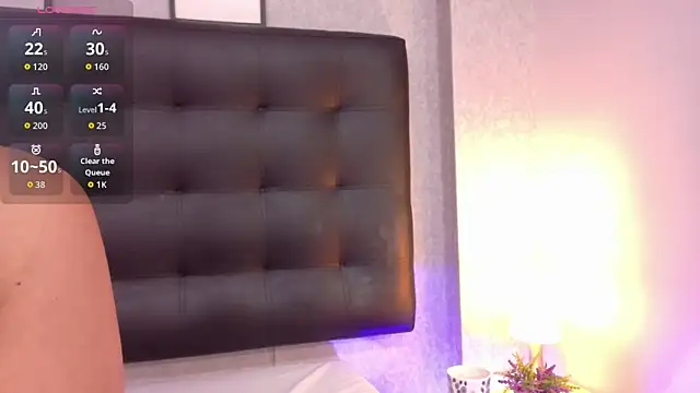 MarianaGiiiL online show from December 17, 12:21 pm