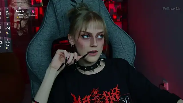 KiraMontoya online show from March 25, 8:41 pm