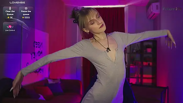 KiraMontoya online show from February 11, 6:02 am