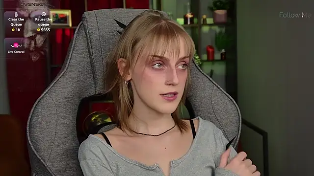 KiraMontoya online show from March 28, 11:28 pm