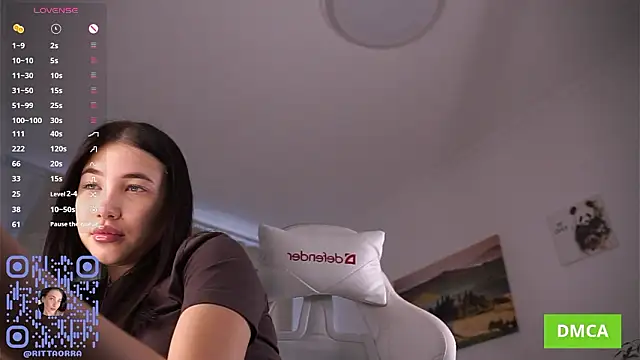 LizbethGee online show from March 15, 4:19 am