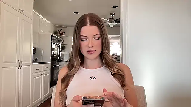 rileydepp online show from February 12, 10:09 pm