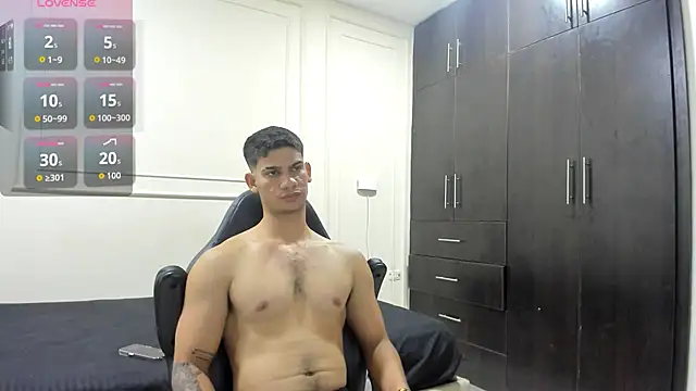 ANDRES STUD online show from May 13, 3:13 am