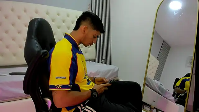 ANDRES STUD online show from March 30, 3:41 am