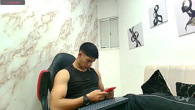 ANDRES STUD online show from December 21, 4:14 am