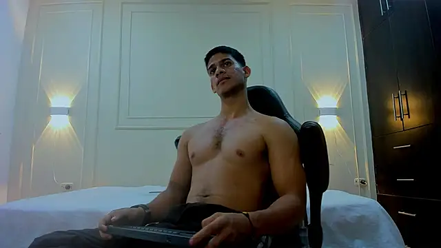 ANDRES STUD online show from February 26, 3:39 am